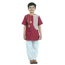 Maroon cotton kurta pajama embellished with cotton lace