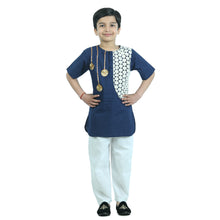 Maroon cotton kurta pajama embellished with cotton lace