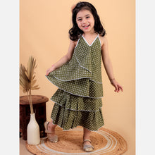 Green pure cotton printed top and skirt set