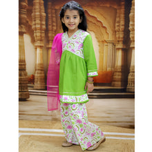 Green Cotton Printed Kurta Pyjama Set With Dupatta