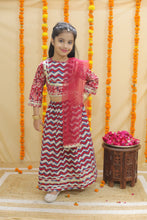 Girls Geometric Printed Ready to Wear Cotton Lehenga & Blouse With Dupatta