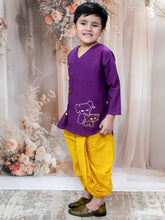 Siblings Animal Embroidered V-Neck Pure Cotton Straight Kurta With Dhoti Pants