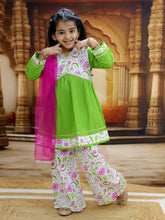 Siblings Green Cotton Printed Kurta Pyjama Set with Dupatta