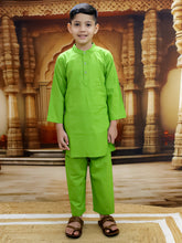 Siblings Green Pure Cotton Printed Kurta Pyjama with Jacket