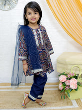 Girls Ethnic Motifs Printed A-Line Pure Cotton Kurta with Pyjama & Dupatta