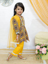 Girls Ethnic Motifs Printed A-Line Pure Cotton Kurta with Pyjama & Dupatta