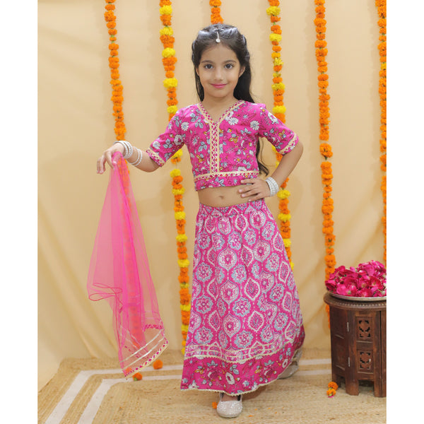 Girls Pink Floral Printed Ready to Wear Cotton Lehenga & Blouse With Dupatta